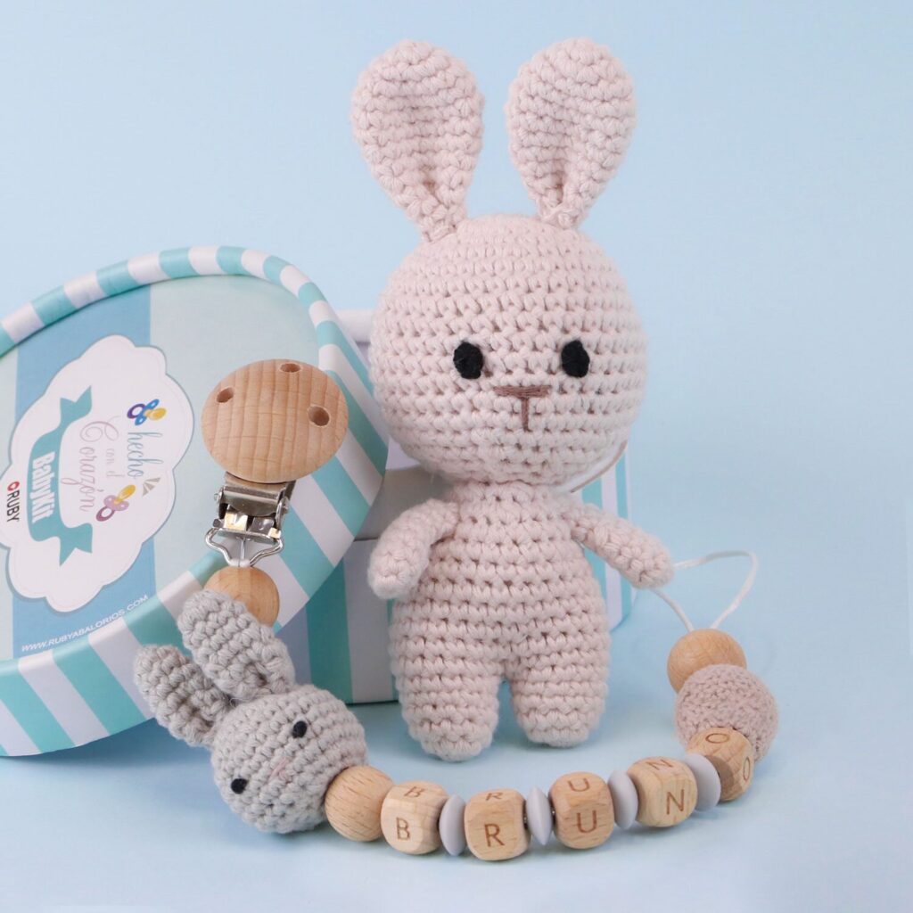Peluche Crochet-Conejo